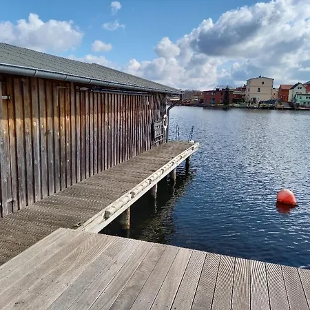 Auf Wassergrundstueck Apartment *